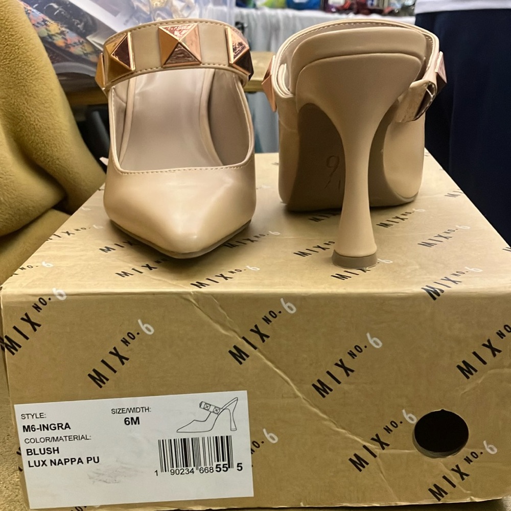 Mix No. 6 Blush Toe Heels with Strap size 6m